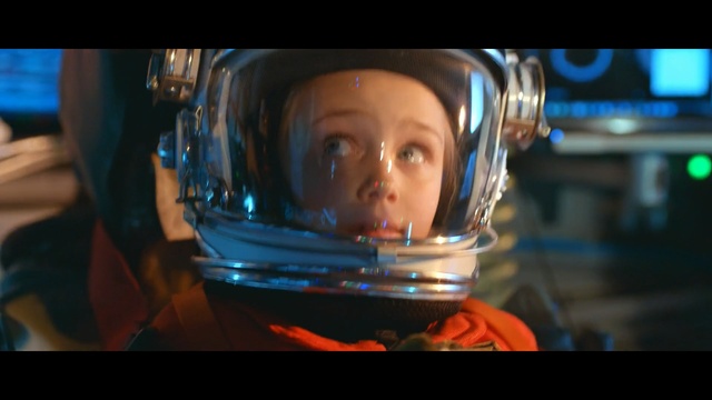 Video Reference: Water, Fun, Eye, Photography, Drinkware, Alcohol, Mouth, Glass, Drink, Smile, Person