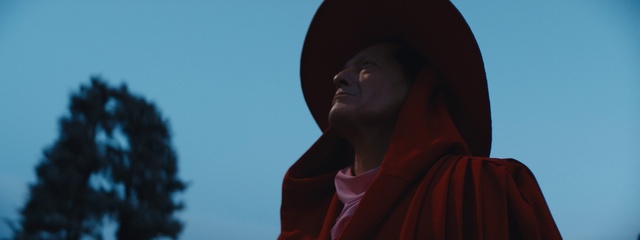 Video Reference: Sky, Blue, Head, Human, Fun, Temple, Photography, Adaptation, Outerwear, Smile