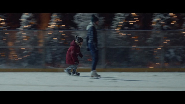 Video Reference: Sports equipment, Recreation, Footwear, Tree, Person