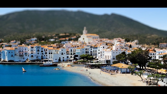 Video Reference: sea, sky, body of water, city, water, town, coast, urban area, tourism, daytime