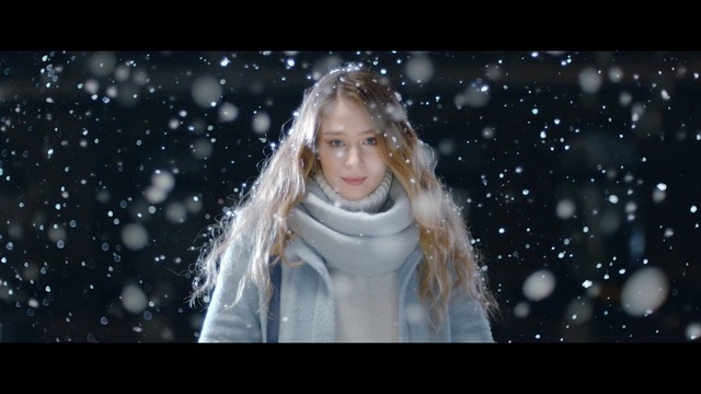 Video Reference: Hair, Photograph, Lady, Beauty, Blond, Light, Snapshot, Atmosphere, Photography, Fashion, Person