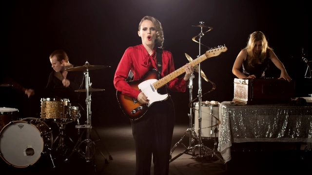 Video Reference: Musical instrument, Musician, String instrument, Music, Guitar, String instrument, Performance, Entertainment, Plucked string instruments, Guitarist, Person