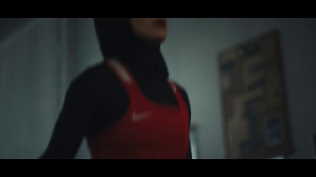 Video Reference: Active tank, Undershirt, Flash photography, Neck, Sleeve, Vest, Chest, Sleeveless shirt, Sportswear, T-shirt