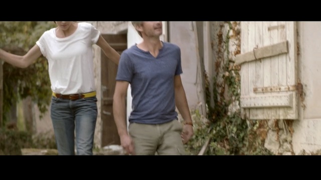 Video Reference: Photograph, Jeans, People, Male, Denim, Snapshot, Standing, T-shirt, Human, Shoulder