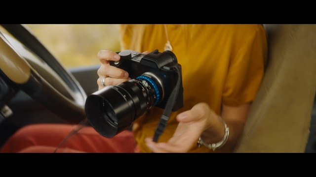 Video Reference: cameras & optics, single lens reflex camera, camera, digital slr, reflex camera, digital camera, photography, camera operator, photographer, camera accessory