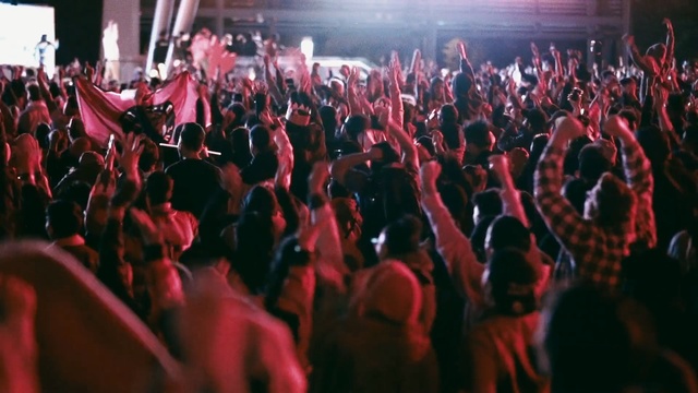 Video Reference: Crowd, People, Audience, Performance, Event, Magenta, Rock concert, Performing arts, Concert, Cheering