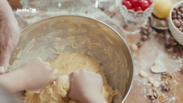 Video Reference: baking, food, dish, dairy product, finger food, recipe