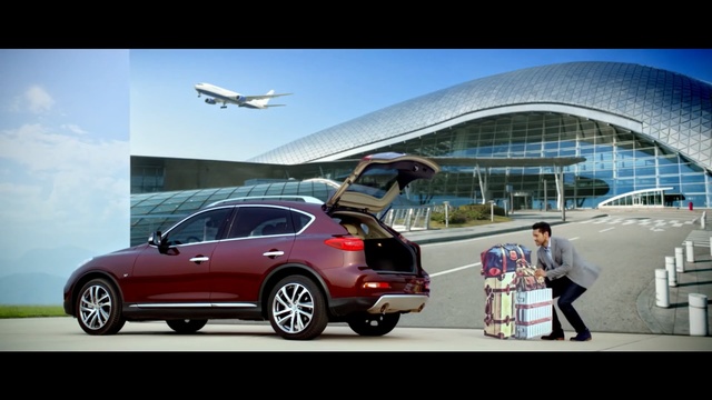 Video Reference: car, land vehicle, motor vehicle, vehicle, automotive design, mode of transport, family car, mid size car, luxury vehicle, sport utility vehicle