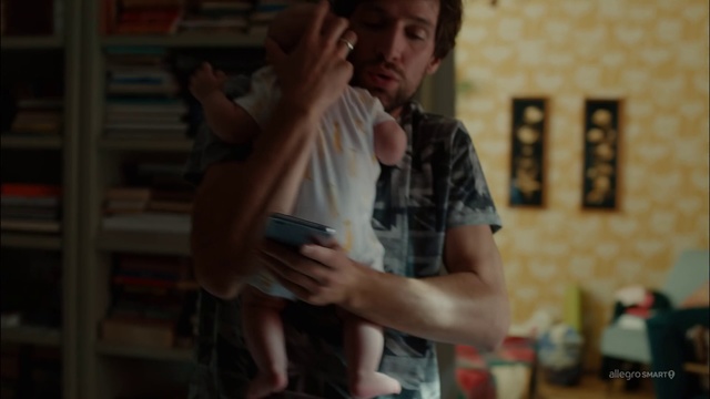 Video Reference: Arm, Fun, Hand, Muscle, Room, Photography, Thumb