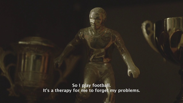 Video Reference: Human, Statue, Figurine, Art, Sculpture, Screenshot, Fictional character, Action figure, Darkness, Metal