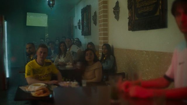 Video Reference: room, fun, youth, girl, event, restaurant, crowd, party, leisure, Person