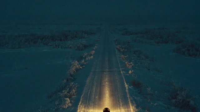 Video Reference: sky, atmosphere, horizon, geological phenomenon, winter, freezing, snow, tree, fixed link, arctic