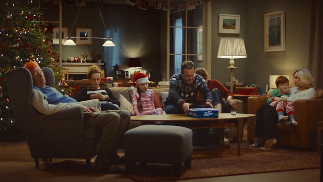 Video Reference: christmas, event, home, holiday, house, christmas decoration, decor