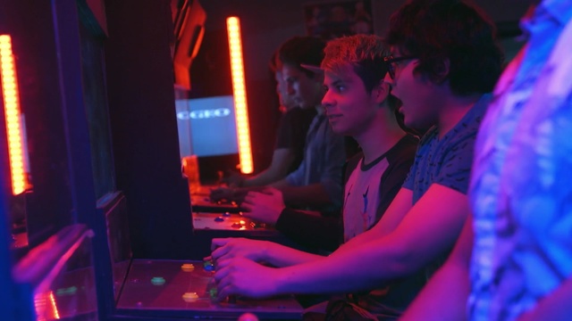 Video Reference: Deejay, Electronics, Disco, Disc jockey, Magenta, Fun, Nightclub, Visual effect lighting, Technology, Room, Person