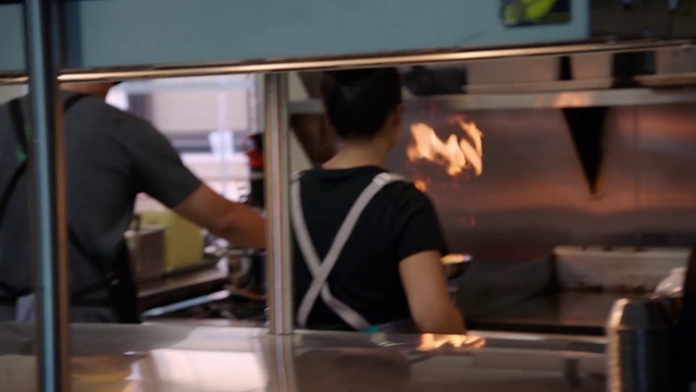 Video Reference: Shoulder, Snapshot, Standing, Arm, Room, Fun, Leg, Muscle, Photography, Games