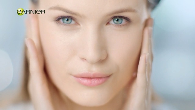 Video Reference: Face, Hair, Skin, Cheek, Eyebrow, Lip, Nose, Chin, Forehead, Beauty