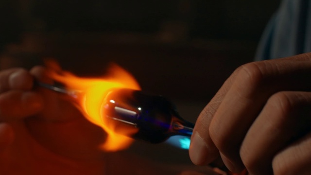 Video Reference: Flame, Light, Fire, Hand, Alcohol, Heat, Photography, Finger, Smoking accessory
