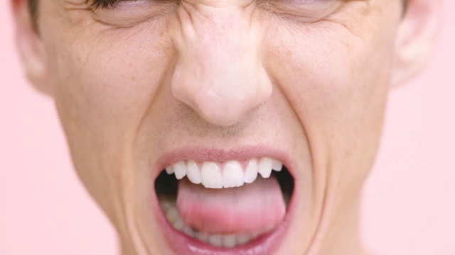 Video Reference: face, facial expression, skin, nose, cheek, chin, lip, smile, tooth, close up, Person