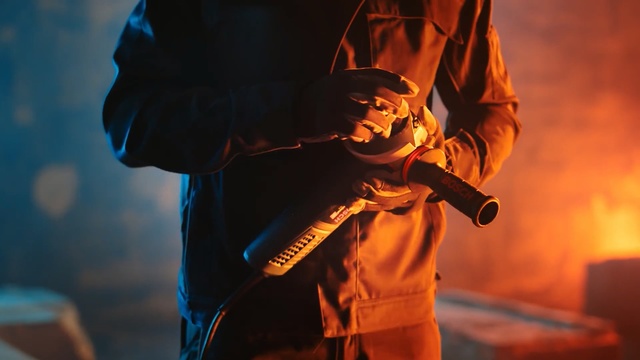 Video Reference: Performance art, Heat, Performance