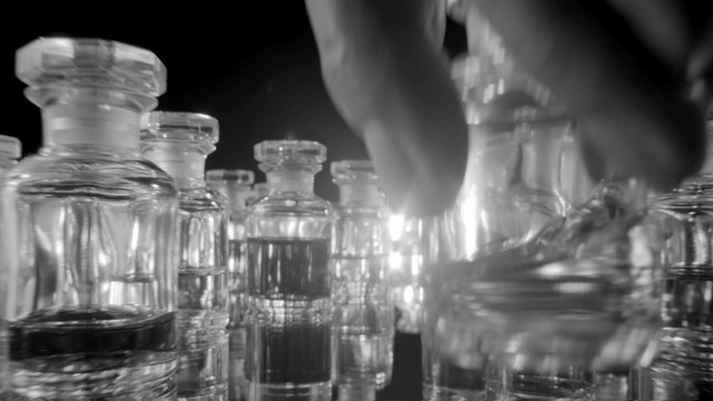 Video Reference: Water, Mason jar, Black-and-white, Transparent material, Monochrome photography, Glass bottle, Glass, Drinkware, Bottle, Still life photography