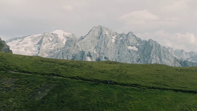 Video Reference: Mountainous landforms, Mountain, Highland, Mountain range, Ridge, Hill, Grassland, Massif, Hill station, Natural landscape