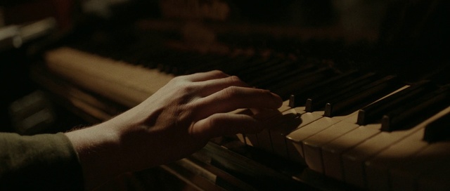 Video Reference: Musical instrument, Pianist, Jazz pianist, Organ, Piano, Music, Hand, Musician, Musical keyboard, Keyboard
