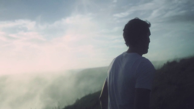 Video Reference: Sky, Cloud, Atmospheric phenomenon, Atmosphere, Mountain, Hill, Photography, Mist, Hill station, Horizon