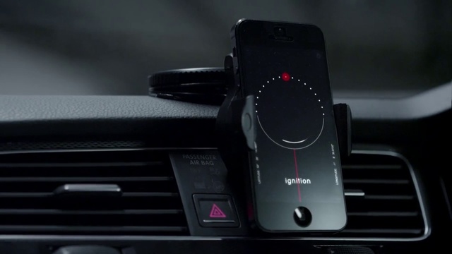 Video Reference: Personal luxury car, Car, Vehicle, Center console, Technology, Electronic device, Multimedia, Executive car, Mid-size car, Gadget