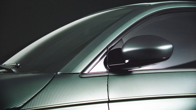 Video Reference: Vehicle door, Vehicle, Automotive exterior, Car, Automotive design, Personal luxury car, Auto part, Mid-size car, Automotive lighting, Automotive window part