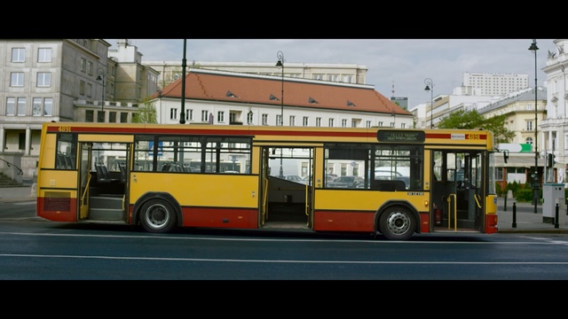 Video Reference: Land vehicle, Bus, Transport, Vehicle, Mode of transport, Public transport, Car, Lane, Motor vehicle, Urban area, Person