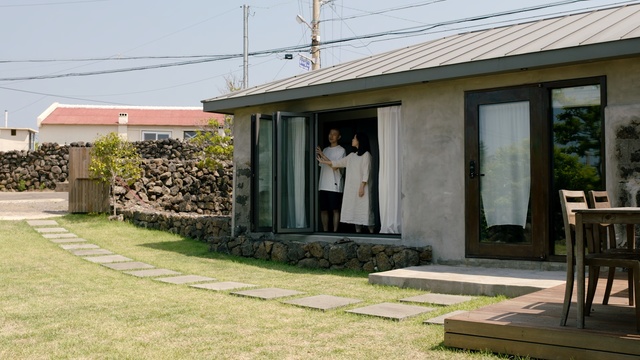 Video Reference: Property, House, Home, Building, Real estate, Yard, Cottage, Grass, Backyard, Porch
