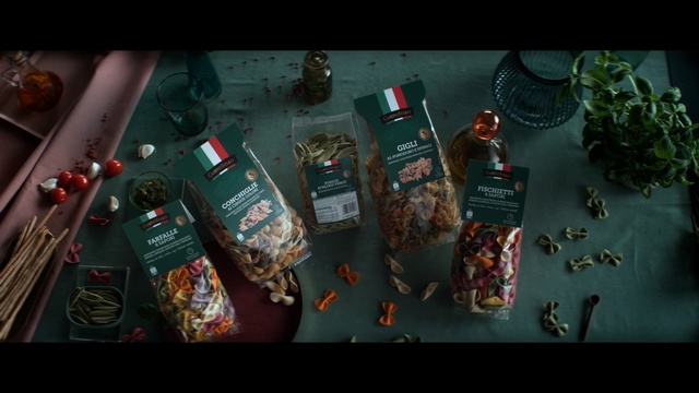 Video Reference: Games, Font, Pc game, Organism, Photography, Screenshot, World, Darkness