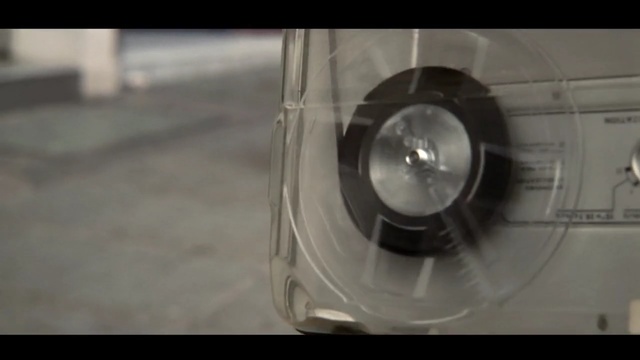 Video Reference: disk, data, storage, computer, disc, technology, information, music, device, digital, compact, backup, compact disk, software, video, media, circle