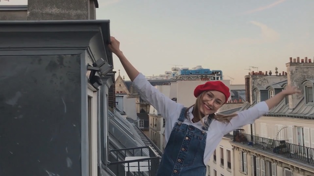 Video Reference: building, tourism, city, roof, Person