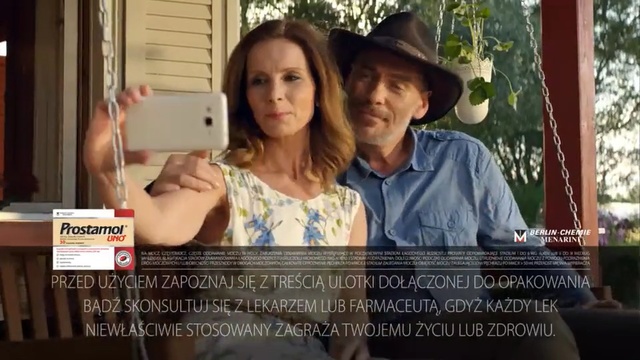 Video Reference: People, Facial expression, Beauty, Snapshot, Youth, Fun, Friendship, Smile, Photography, Photo caption, Person