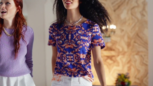 Video Reference: Clothing, Blue, White, Shoulder, Sleeve, T-shirt, Fashion, Cobalt blue, Purple, Violet