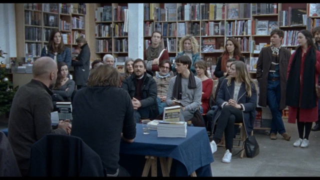 Video Reference: Event, Conversation, Library, Bookselling, Job, Collaboration, Crowd, Person