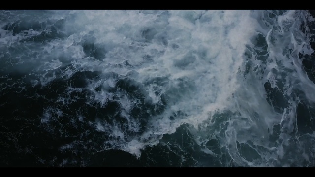 Video Reference: Water, Nature, Atmosphere, Atmospheric phenomenon, Sky, Wave, Geological phenomenon, Monochrome photography, Space, Organism