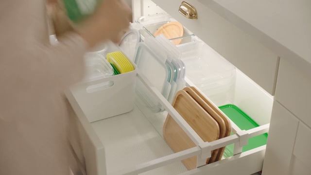 Video Reference: Product, Room, Furniture, Bathroom, Plastic