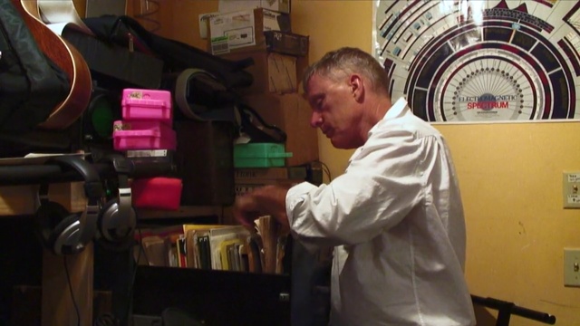 Video Reference: arm, drink