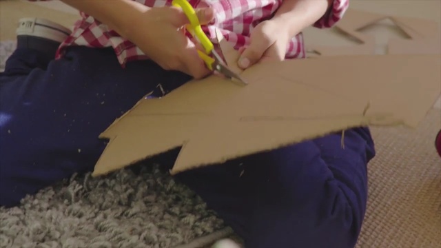 Video Reference: T-shirt, Textile, Linens, Pattern, Art