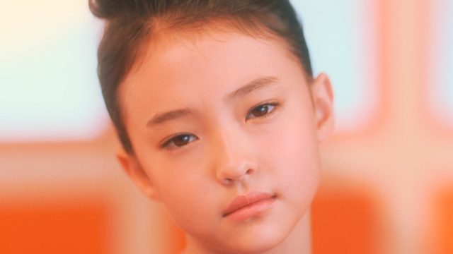 Video Reference: face, eyebrow, skin, beauty, forehead, cheek, chin, nose, head, hairstyle