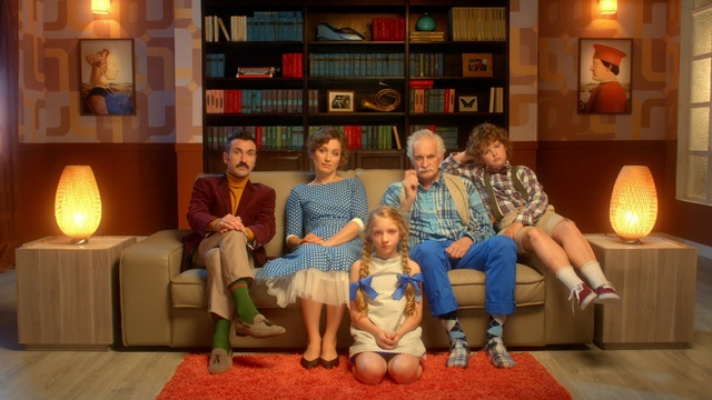 Video Reference: Lighting, Lighting accessory, Fun, Room, Sitting, Lampshade, Event, Interior design, Lamp, Couch