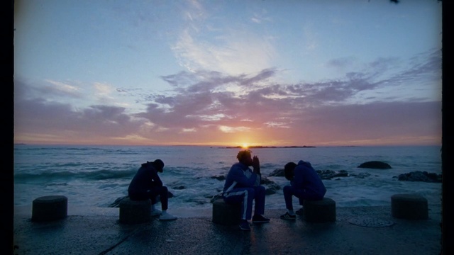 Video Reference: Sky, Sea, Horizon, Ocean, Sunrise, Sunset, Evening, Coast, Cloud, Beach