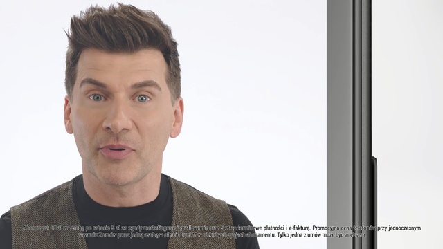 Video Reference: Face, Hair, Chin, Eyebrow, Cheek, Forehead, Head, Skin, Nose, Hairstyle, Person