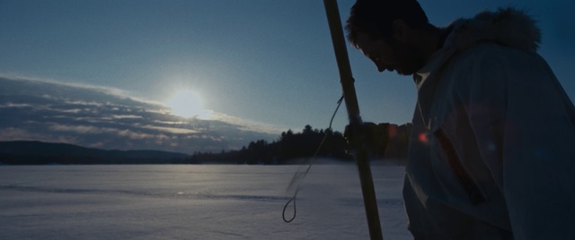 Video Reference: Sky, Cloud, Winter, Lake, Evening, Vacation, Sunlight, Ocean, Horizon, Sea