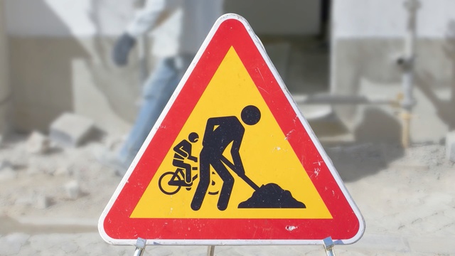 Video Reference: Traffic sign, Sign, Signage, Triangle, Road, Hazard