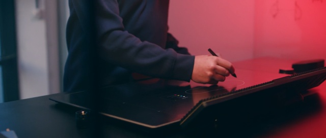 Video Reference: music, photography, musical instrument accessory, hand, electronic device, musical instrument, audio, musical keyboard, electronic instrument