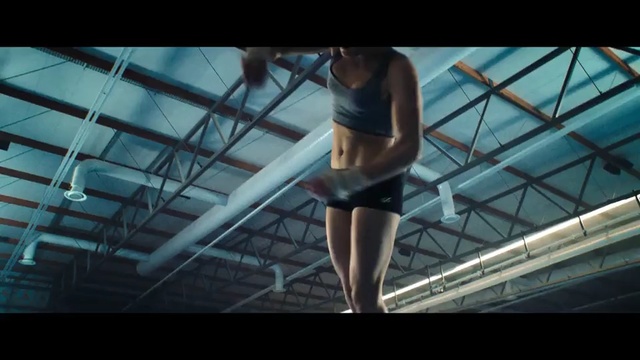 Video Reference: Leg, Snapshot, Arm, Thigh, Sportswear, Muscle, Performance, Photography, Human leg, Pole vault