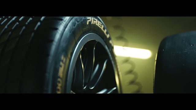 Video Reference: Tire, Automotive tire, Alloy wheel, Wheel, Automotive design, Rim, Auto part, Automotive wheel system, Synthetic rubber, Tread